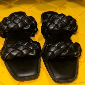 Time and Tru Black Braided Sandals